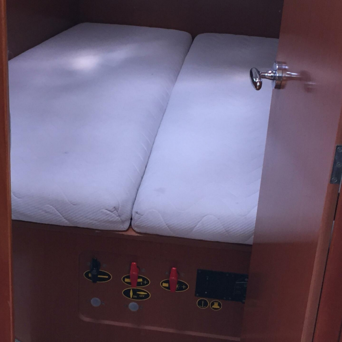 Silly Shark (GND) | Oceanis 43 photo 15