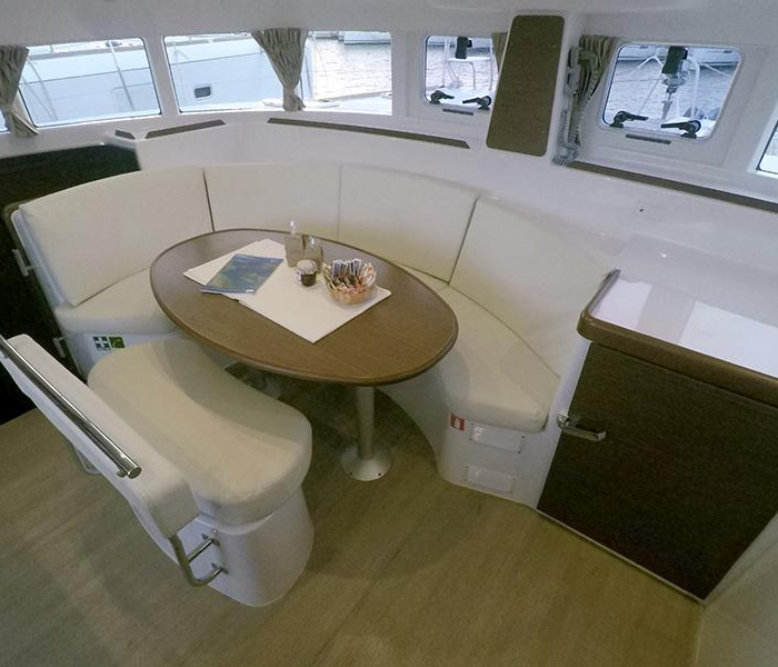 Grey pearl | Lagoon 380 photo 8