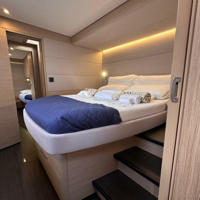 MAUI (GND) | Lagoon 55 photo 30