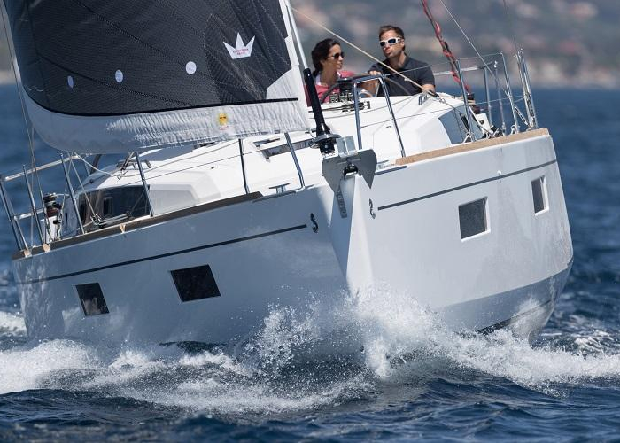 Rosa Bella | Oceanis 38.1 photo 1