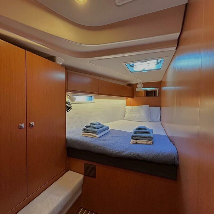 Leonidas VI | Bavaria cruiser 51 photo 7