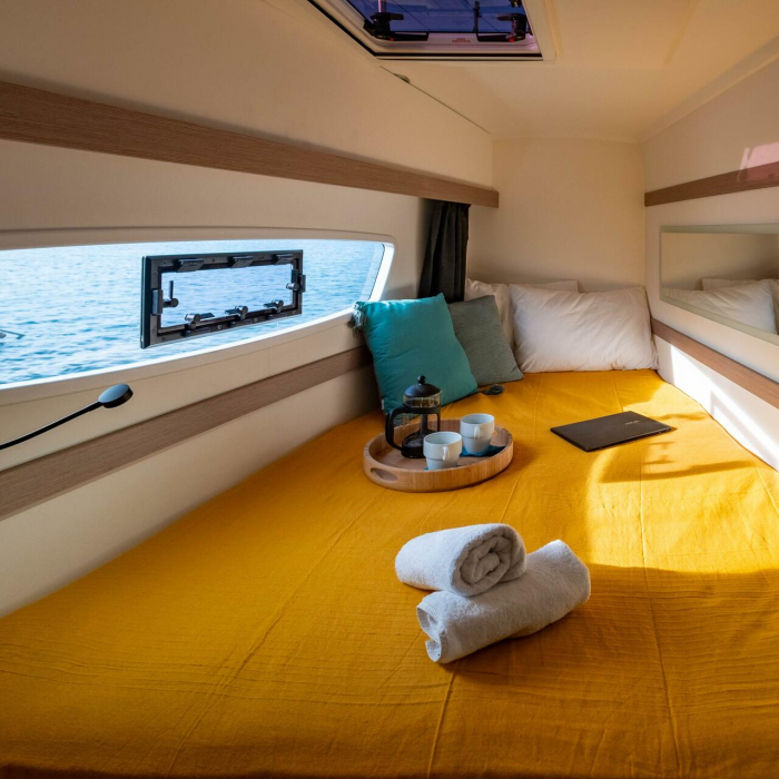 Artemis | Fountaine Pajot Isla 40 photo 36