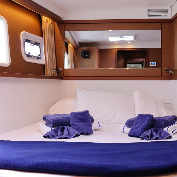 LIBERTAS DS (ex. Thor) | Lagoon 450 F photo 13