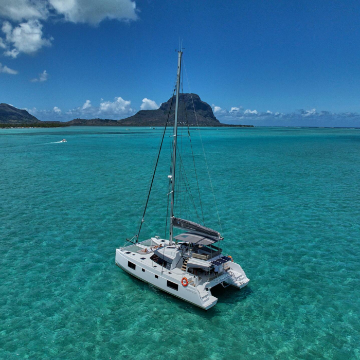 Sea Spirit III | Nautitech 46 Fly photo 32