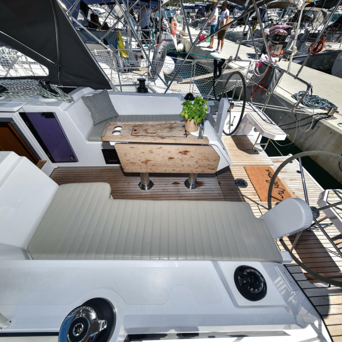 Seka VI | Bavaria C38 photo 15