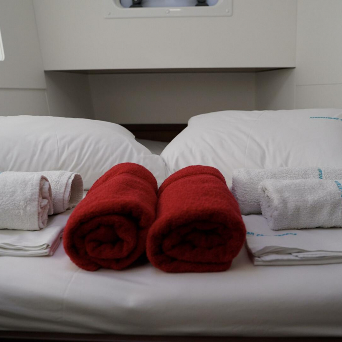 Chios | Lagoon 40 photo 21