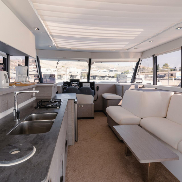 Dana | Fountaine Pajot MY4.S photo 16