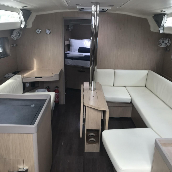 Achemar | Oceanis 41.1 photo 6