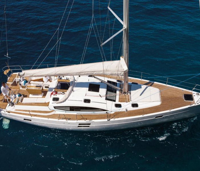 Moonlight | Elan 50 Impression photo 1