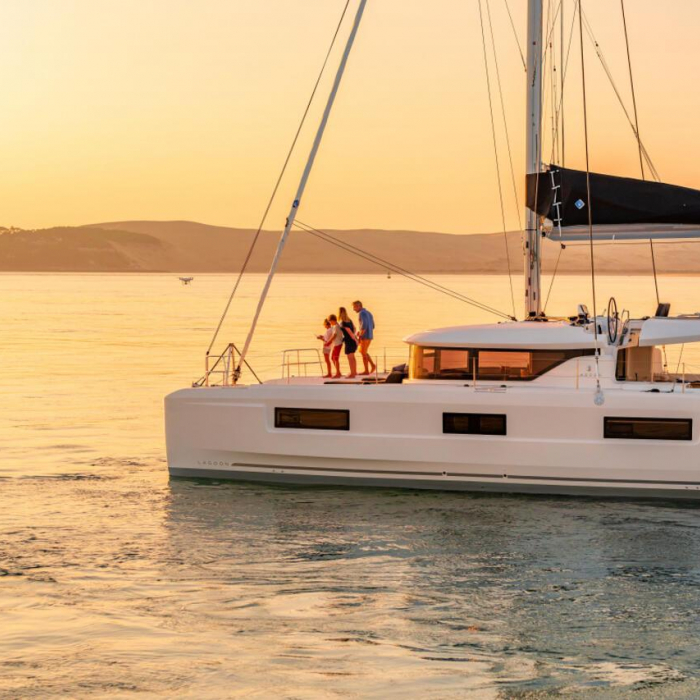 Bula | Lagoon 46 photo 3