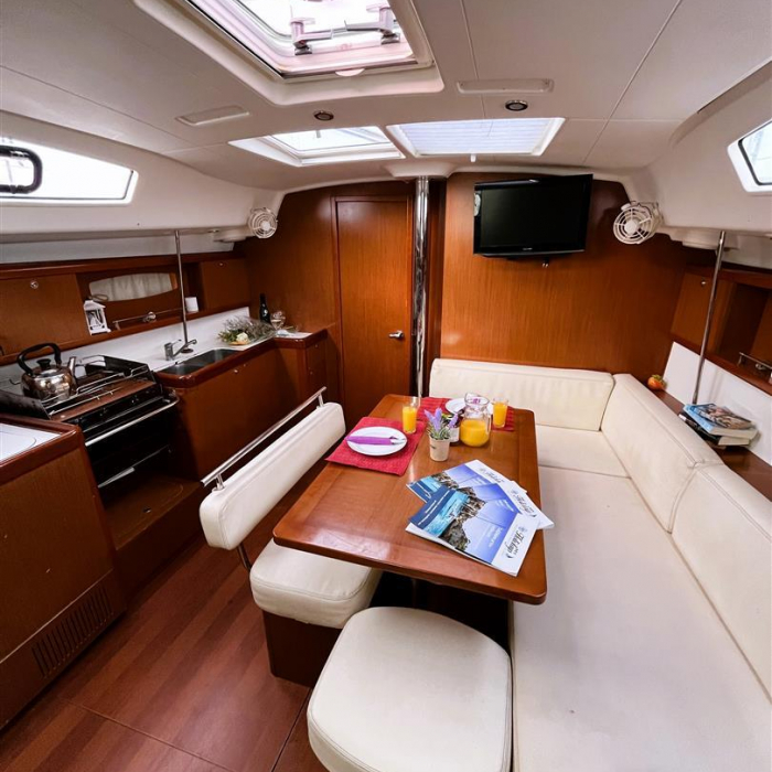 Twins | Oceanis 43+ photo 17