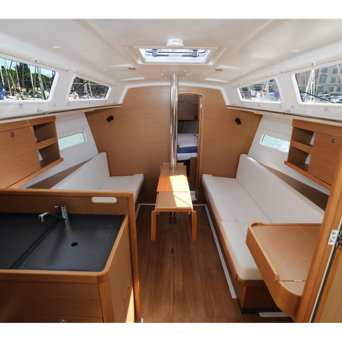 Tatjana | Sun Odyssey 319 photo 8