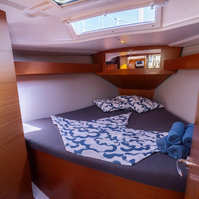 Draco | Dufour 360 GL photo 8