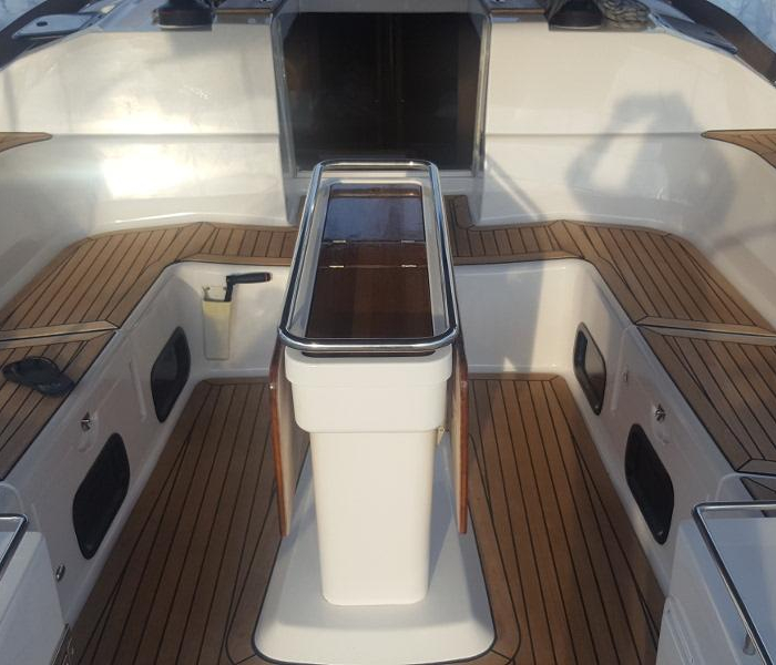 Moonlight | Elan 50 Impression photo 14