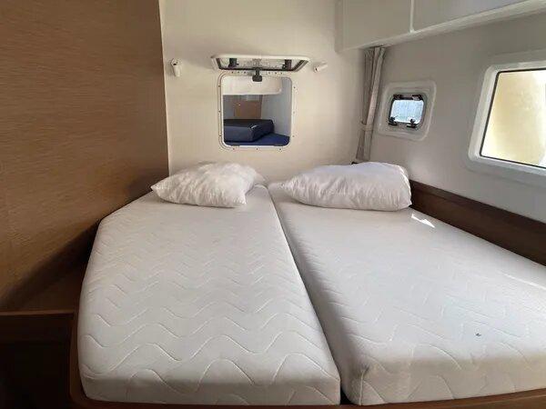 Art of Liberty | Lagoon 42 photo 9