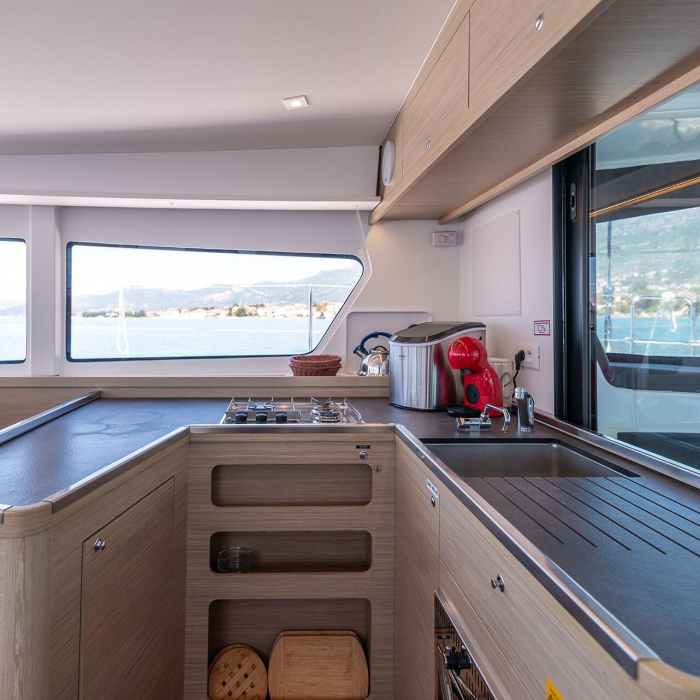 Sophie | Lagoon 42 Owner version photo 16