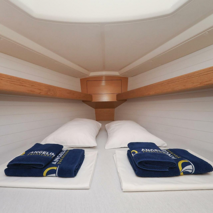 Lady One | Bavaria Cruiser 34 photo 25