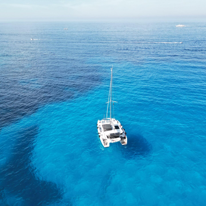 Dioni | Lagoon 42 photo 20