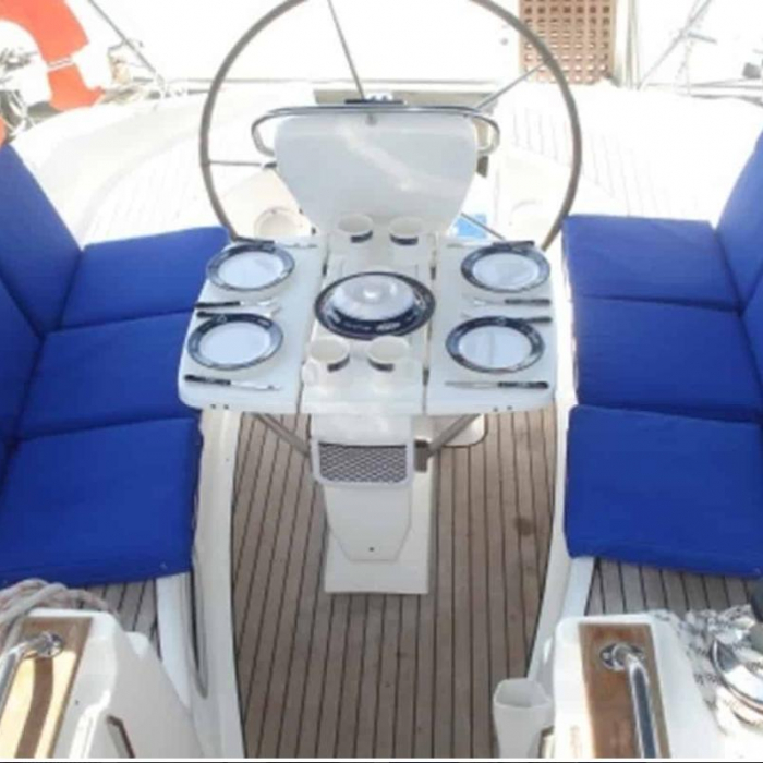 Noelle | Bavaria 38 photo 3