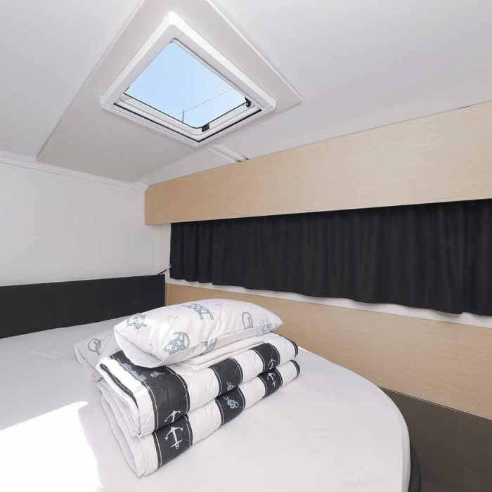 Bella V | Fountaine Pajot Astrea 42 photo 22