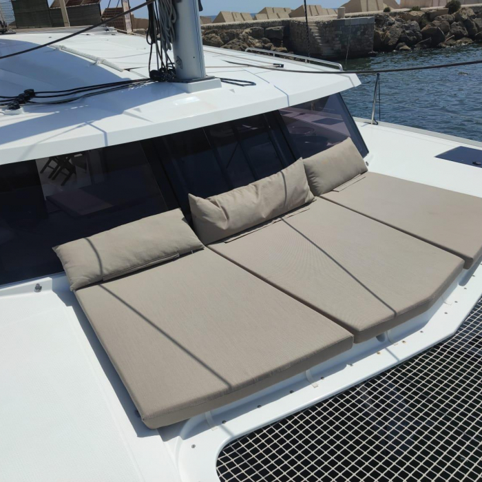 Isla | Fountaine Pajot Isla 40 photo 4