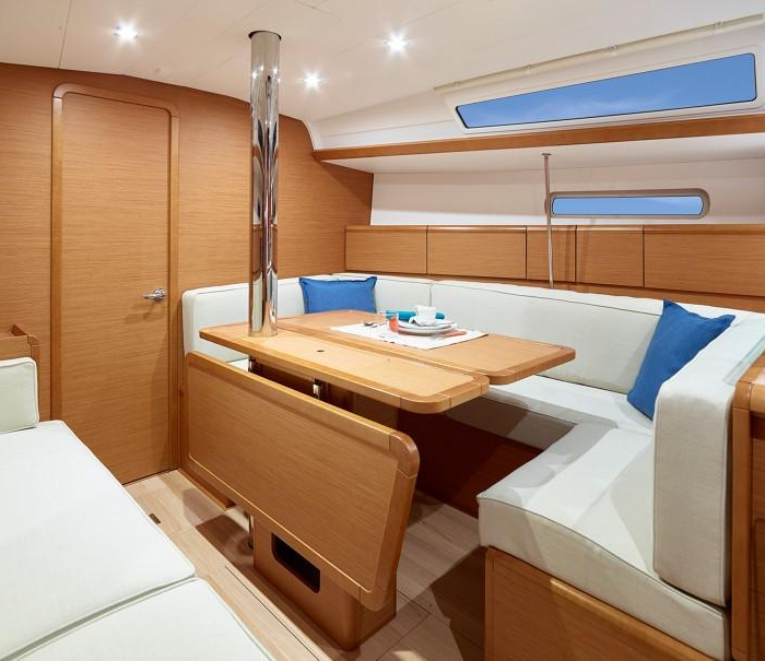 Agios Georgios | Sun Odyssey 389 photo 8