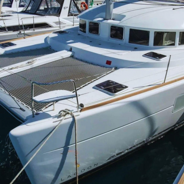 Ploto | Lagoon 380[G] photo 12