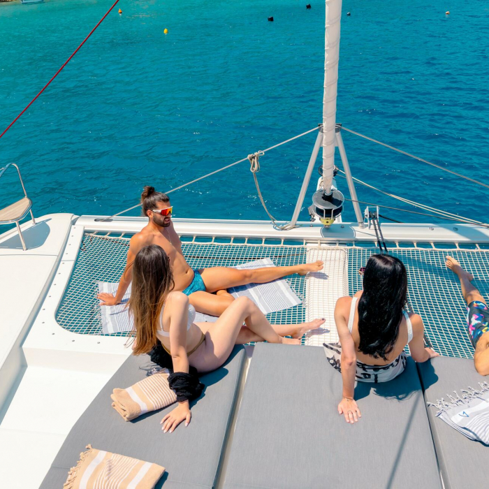 Crewed   "Alegria" | Fountaine Pajot - Saona 47 photo 8