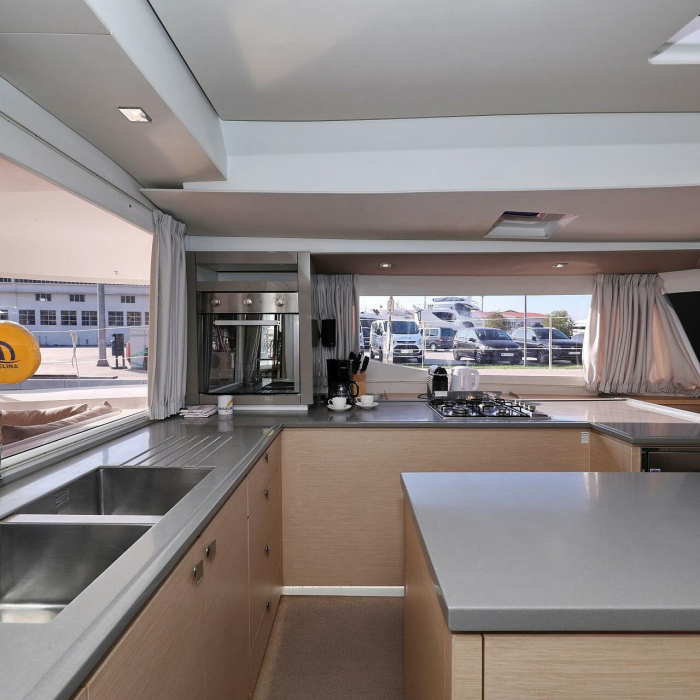 Poco Loco | Fountaine Pajot Saba 50 photo 46