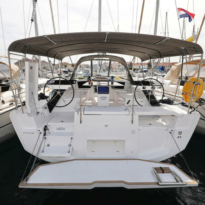 Reel Love | Dufour 41 photo 28
