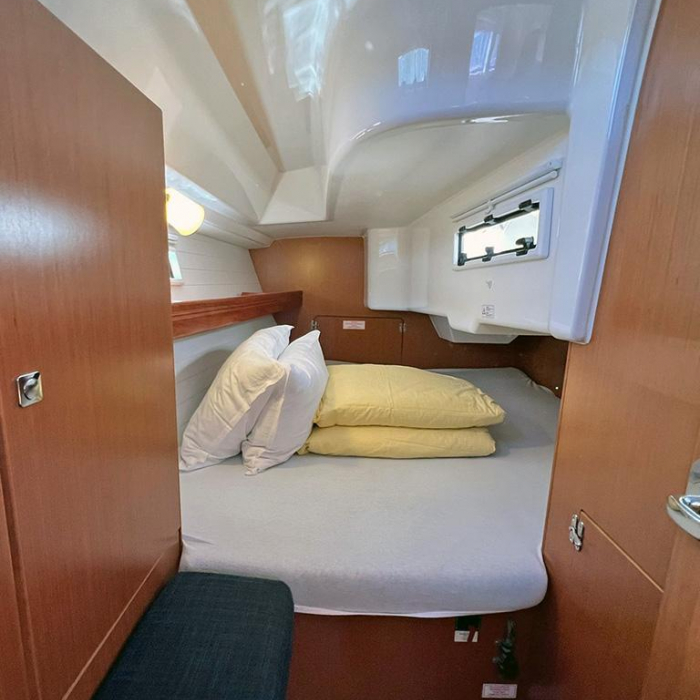 Burin | Bavaria Cruiser 33 photo 20