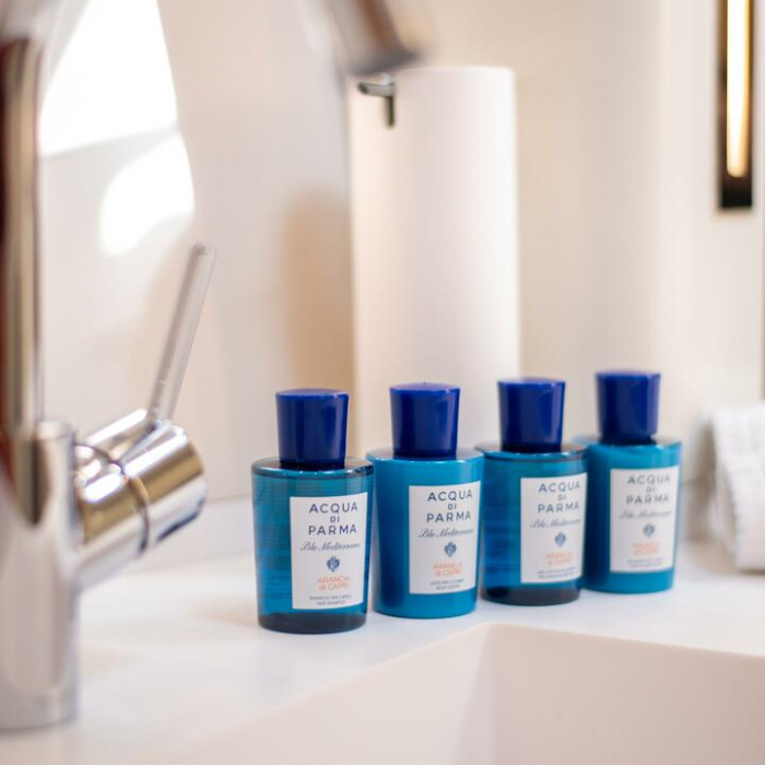 Bubbles | CNB 76 photo 23