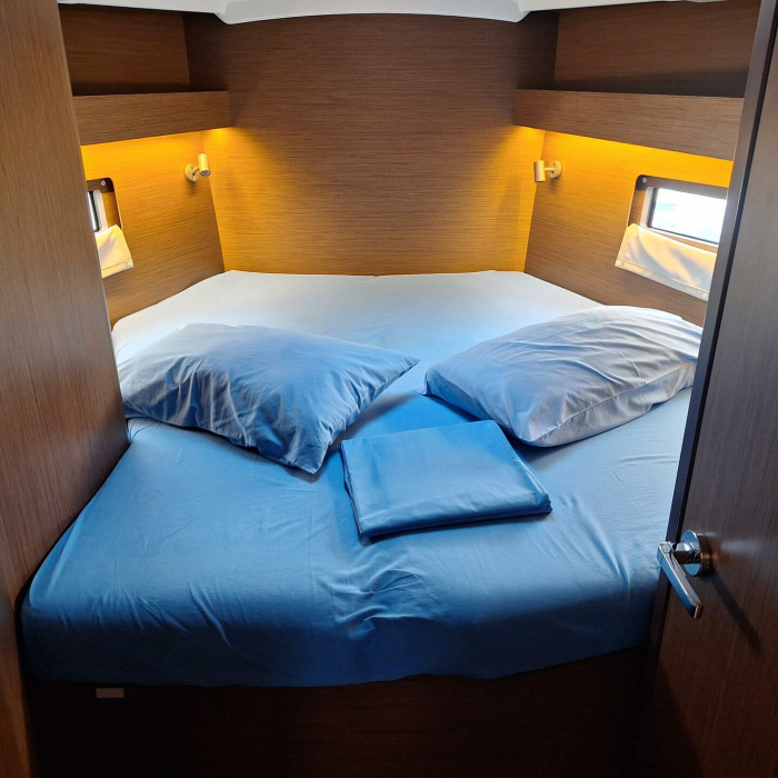 Lilibet | Oceanis 40.1 photo 9