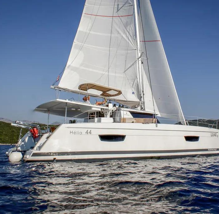 Lounge | Helia 44 photo 1