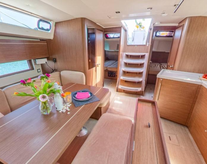 Nauti Buoy | Oceanis 46.1 photo 9