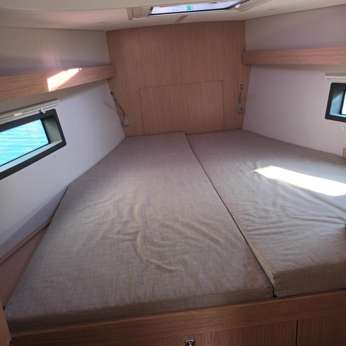 NEW Gioia | Bavaria C42 photo 6