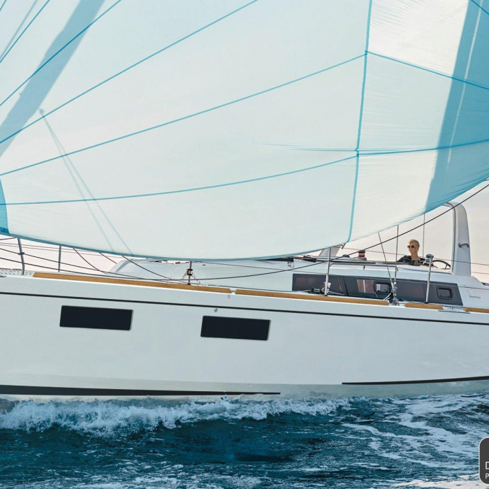 Tamara | Oceanis 38.1.2 photo 3