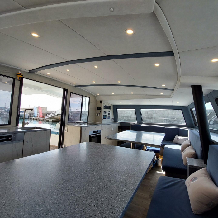 Orange | Luna 47 Power photo 19