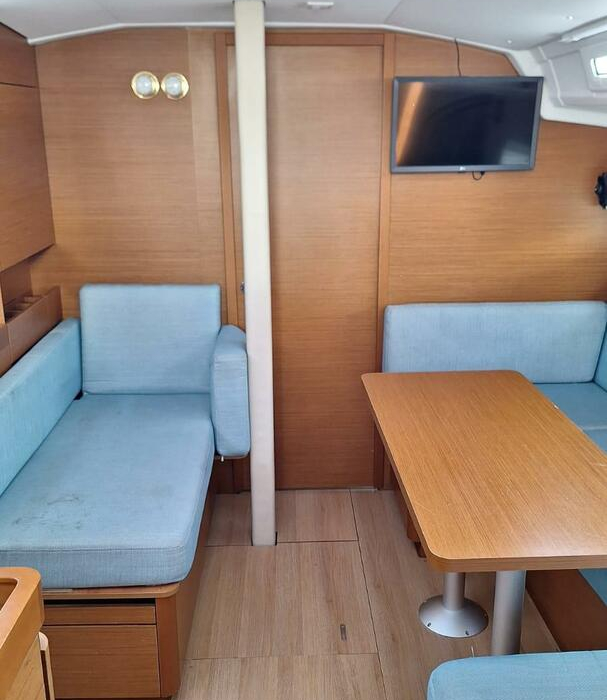 Iliada | Sun Odyssey 410 photo 16