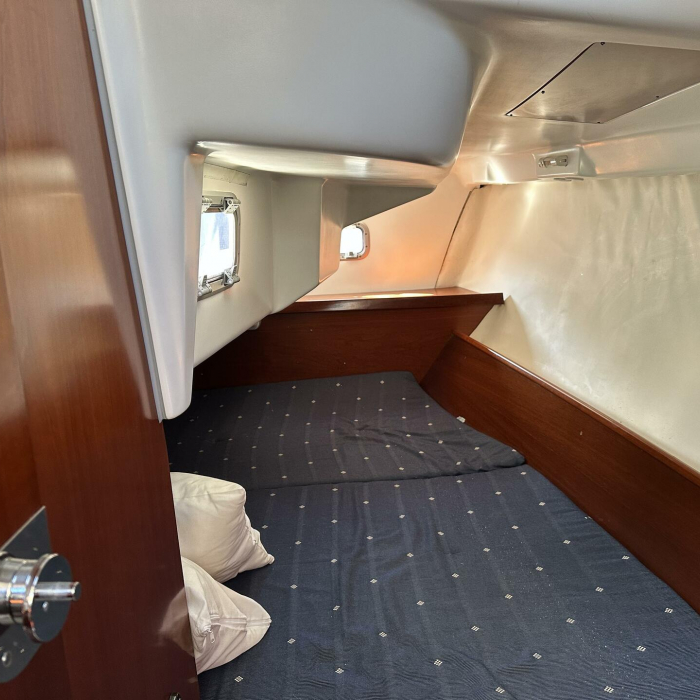 Cassiopea | Oceanis 323 Clipper photo 33