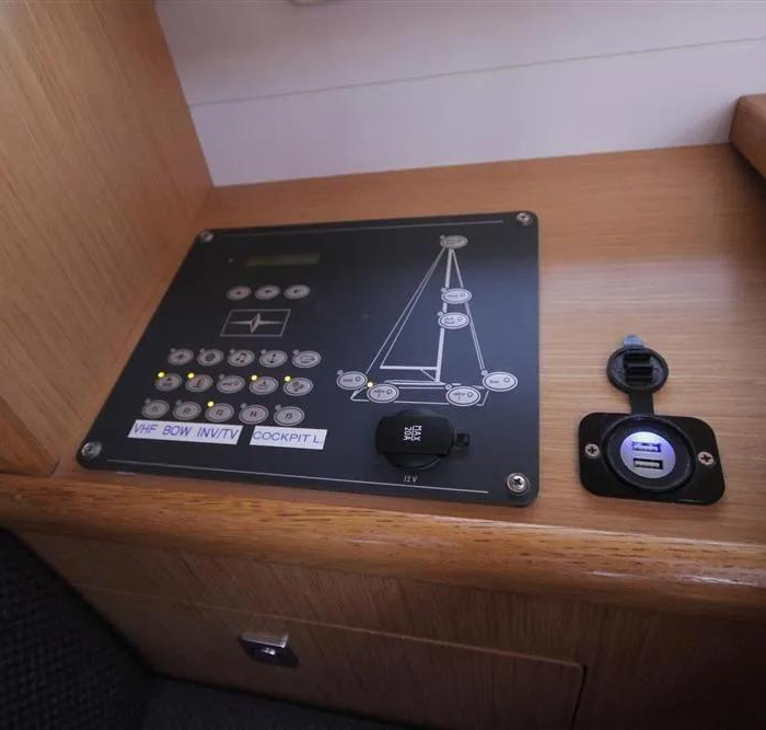 Petra 2 | Bavaria cruiser 51 photo 12