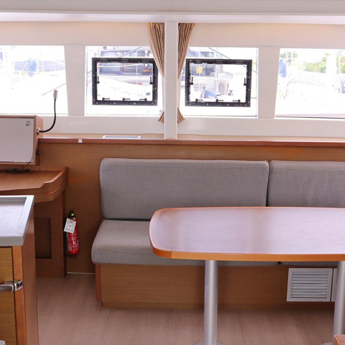 LIBERTAS DS (ex. Thor) | Lagoon 450 F photo 21