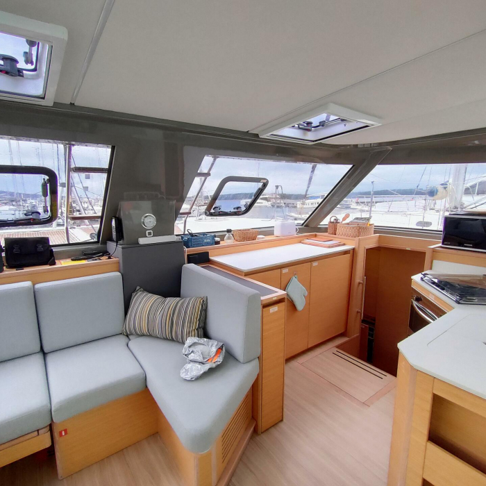 Master Yoda | Nautitech 40 Open photo 4