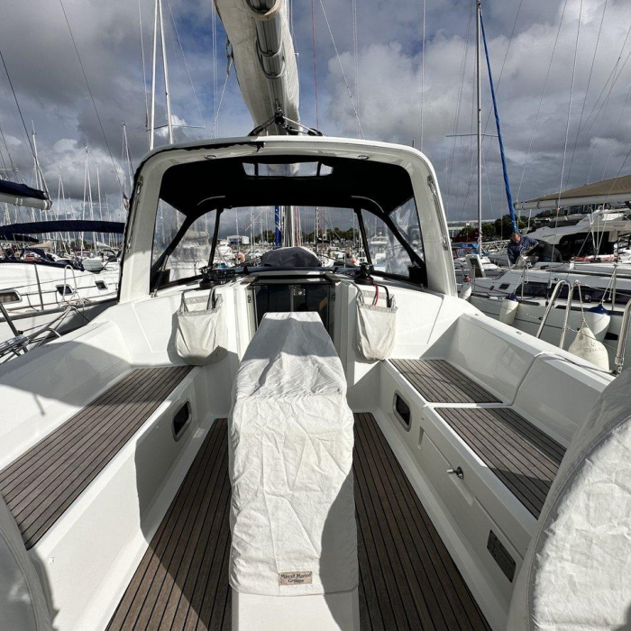 Delfino | Oceanis 38.1 photo 4