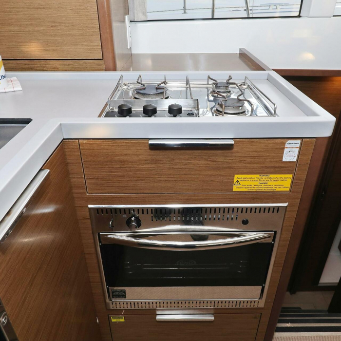 Mars | Lagoon 40 photo 16