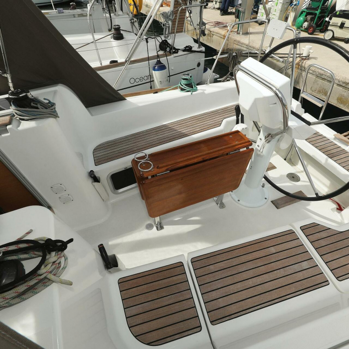 Cosma | Sun Odyssey 33i photo 28