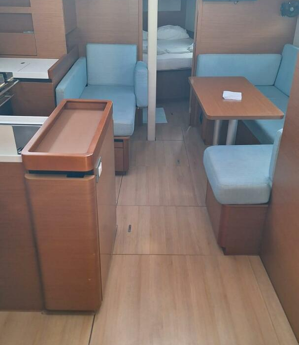 Iliada | Sun Odyssey 410 photo 10
