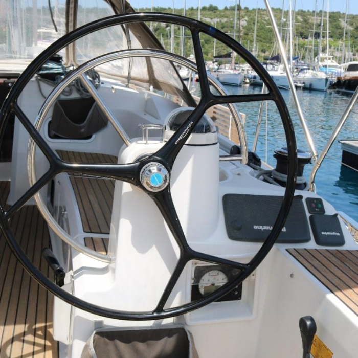 Nomia | Sun Odyssey 469 photo 2