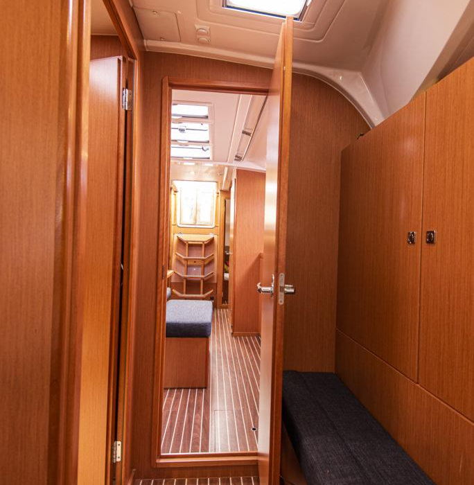 Libeccio | Bavaria Cruiser 41 photo 16