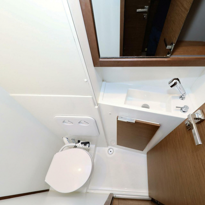 Mars | Lagoon 40 photo 10